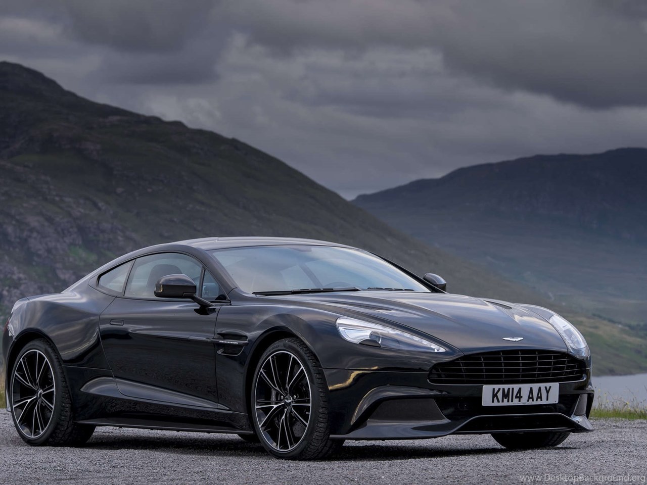 Aston Martin Vanquish 2015