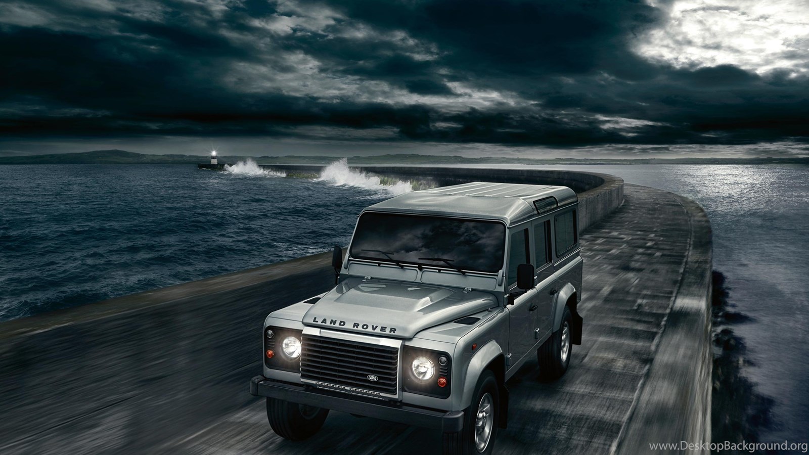 Land rover store wallpaper