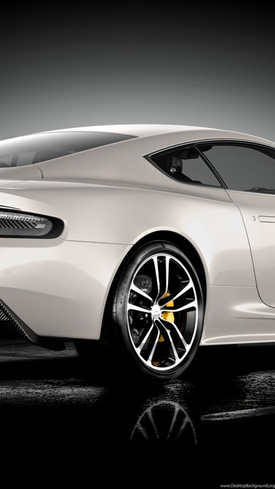 Aston Martin DBS 2014