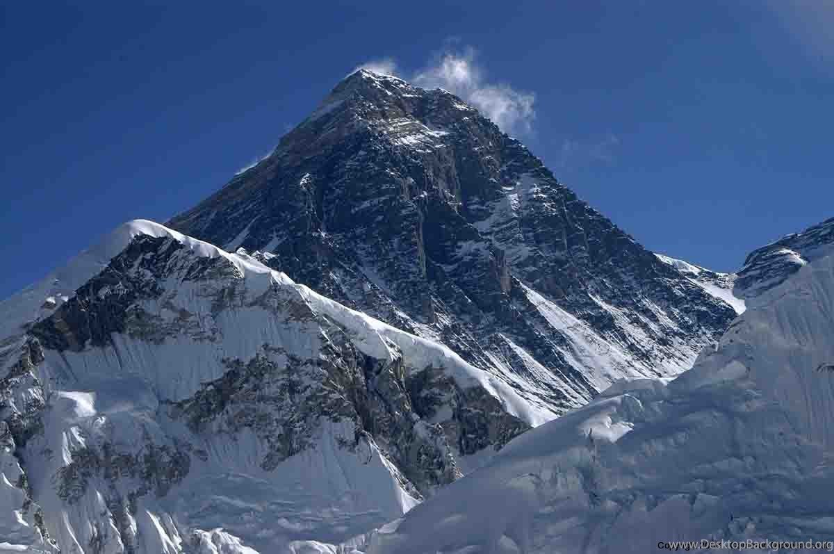 Mount Everest Khumbu Icefall Wallpaper. Desktop Background