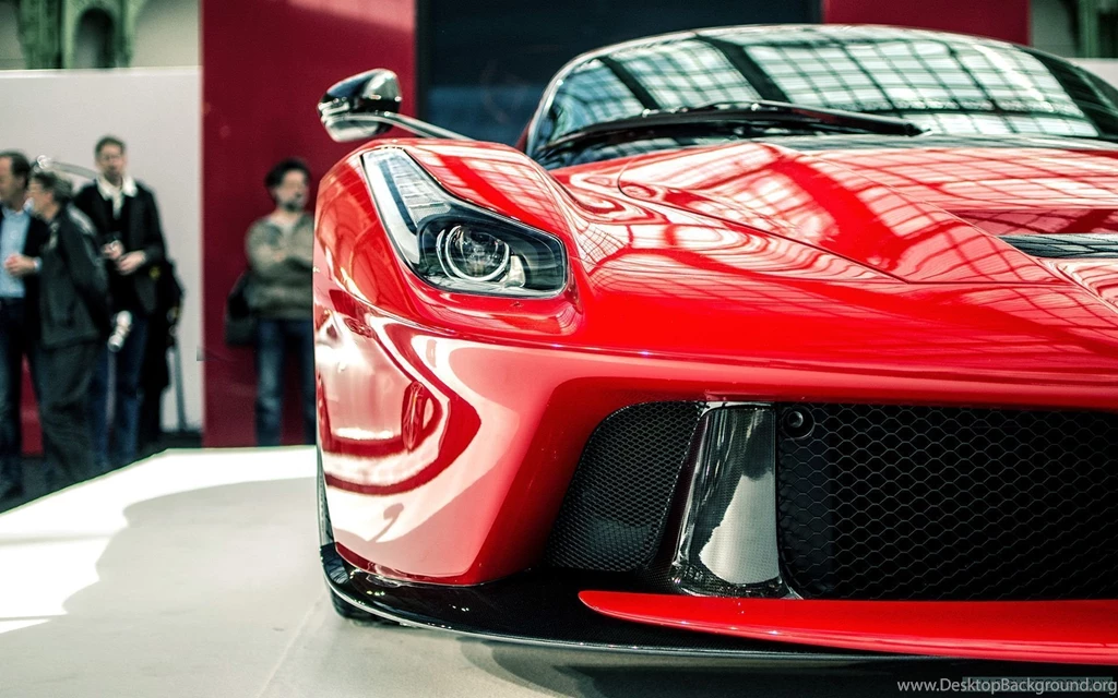 Cars_ferrari_laferrari_headlig 55c26b1a7d5aa.jpg