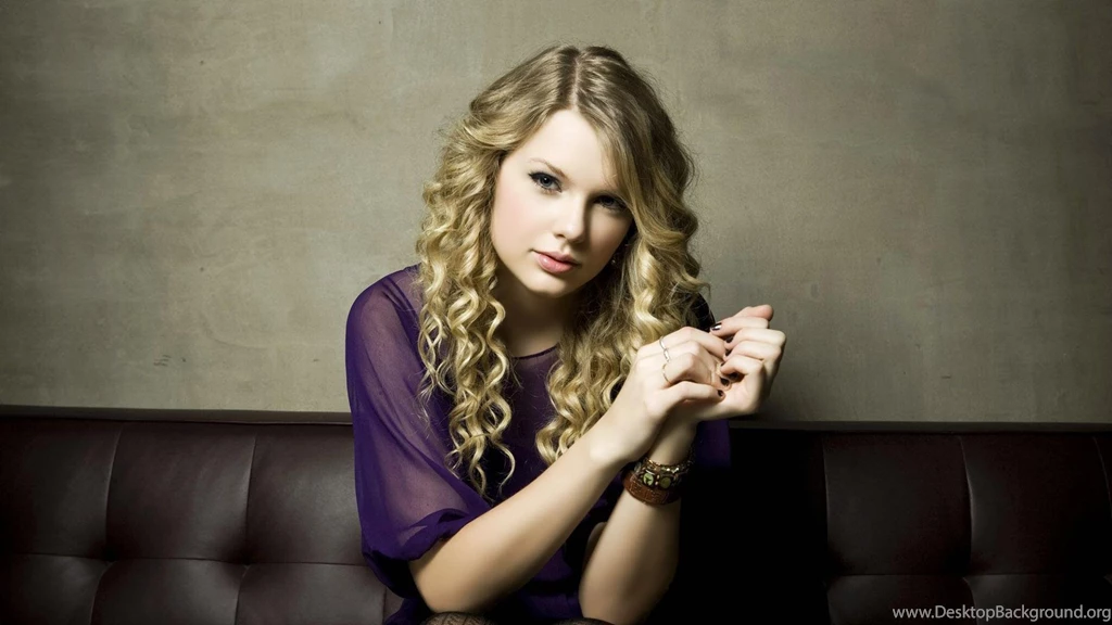 Taylor Swift Wallpapers HD Download