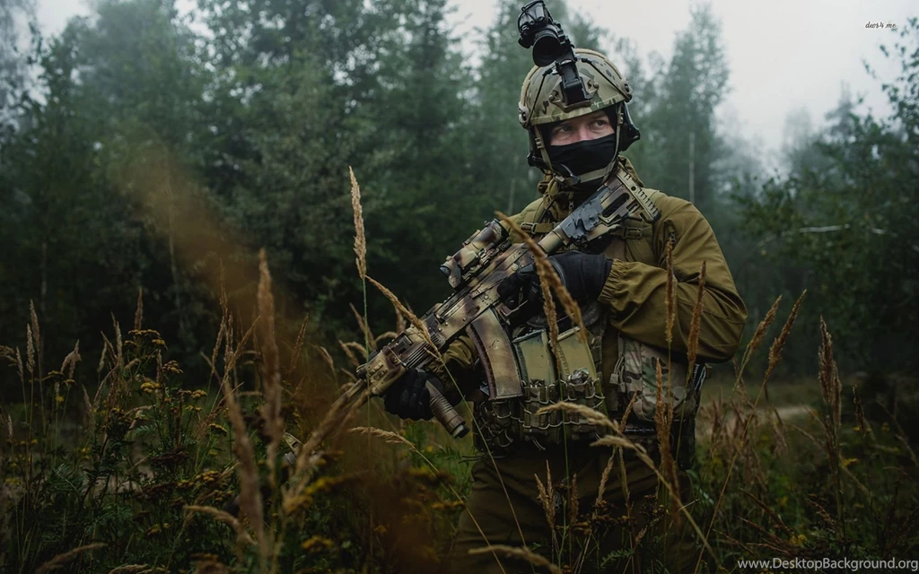 Soldier In The Forest Wallpapers Photography Wallpapers