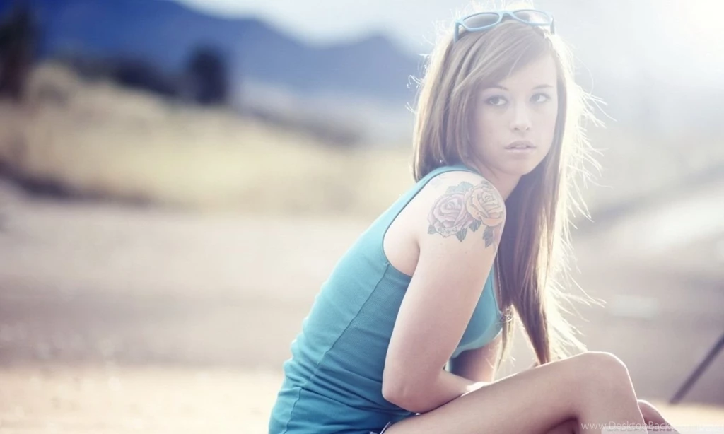 Girl Wallpapers Wide