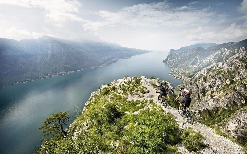 Extreme Mountain Biking In Norway Wallpapers Free Desktop ...