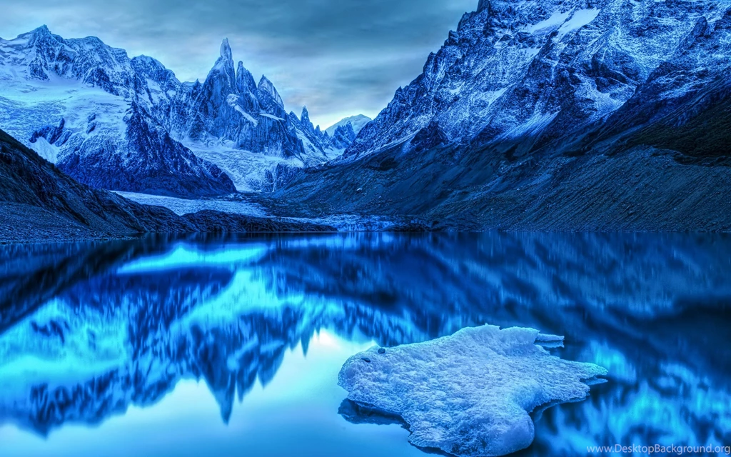 Antarctica Glacier Wallpaper.jpg