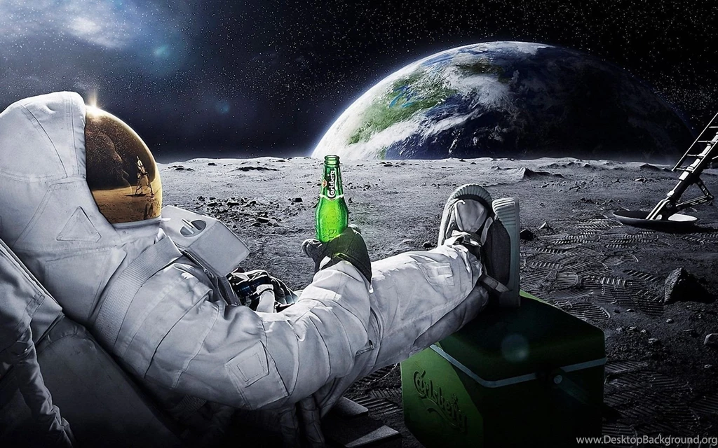 1680x1050 Carlsberg, Astronaut, Space, Astronaut, The Moon, Earth ...