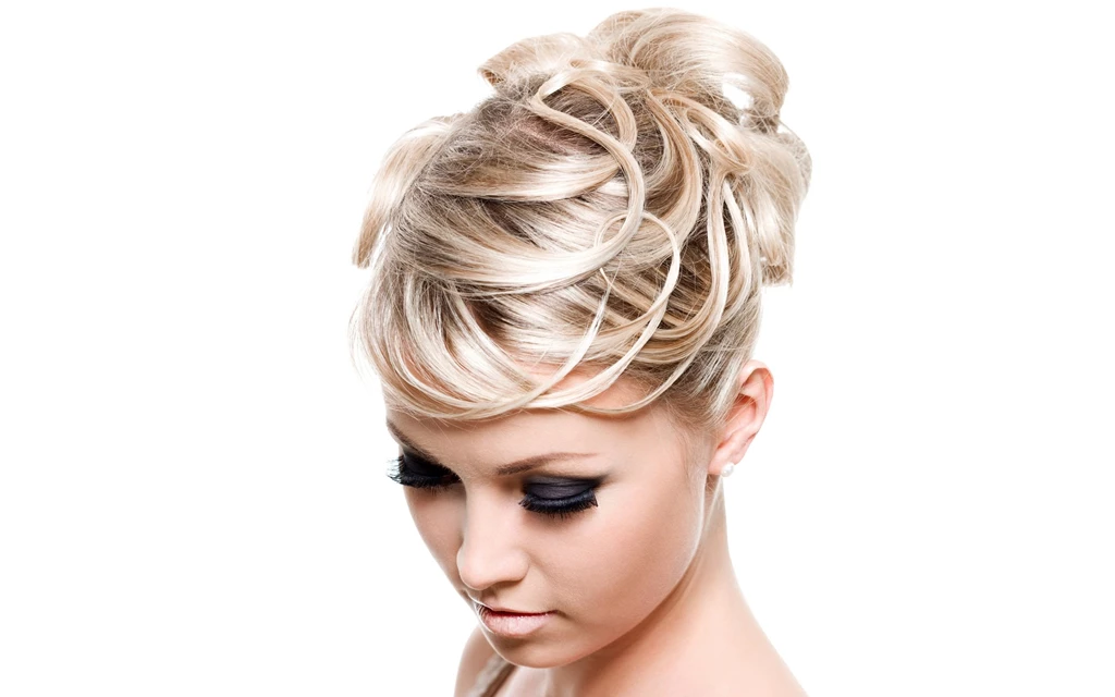 Wallpapers Antique Sexy Blonde Chignon Fashion Woman Hair ...