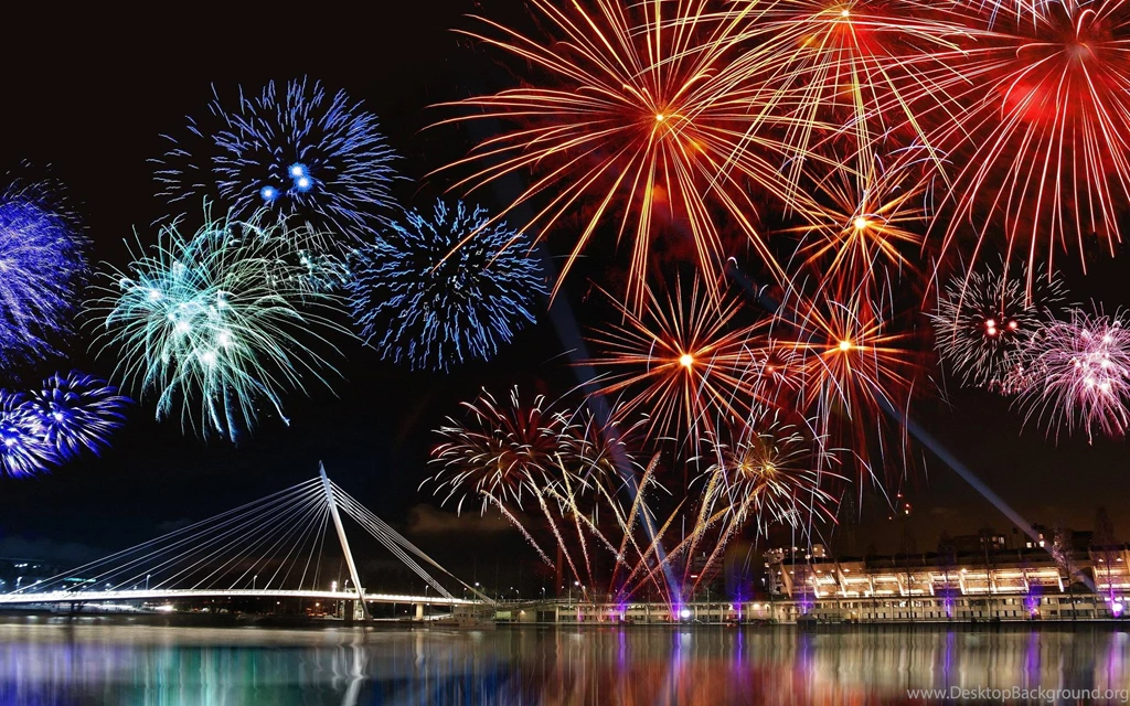 Top 11 Happy New Year Fireworks Wallpapers So Beautiful