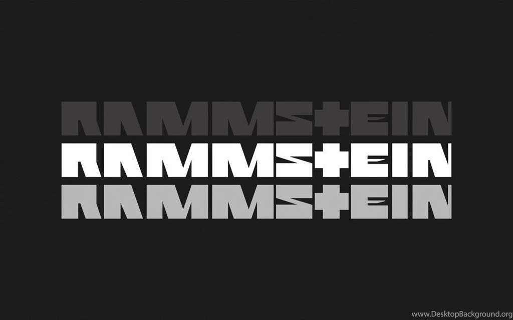 Browsing Wallpapers On DeviantArt