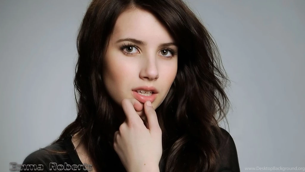 Emma Roberts Wallpapers High Quality