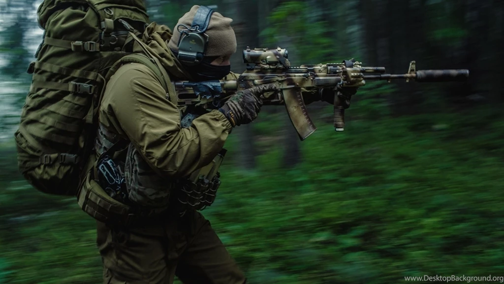 Download Wallpapers 3840x2160 Soldiers, Night, Forest, Weapons 4K ...