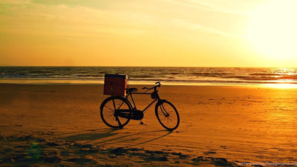 Retro Beach HD Wallpapers