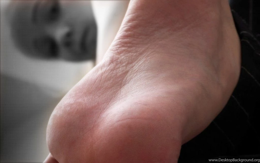 Close Up Sole Scrunch By Foxy Feet On DeviantArt