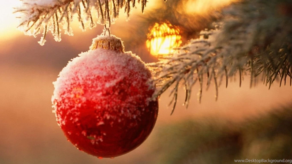 Christmas Decorations Wallpapers And Images Wallpapers, Pictures ...