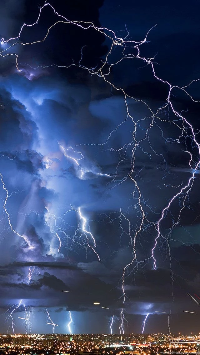 Wallpapers Weekends: Thunderstorms