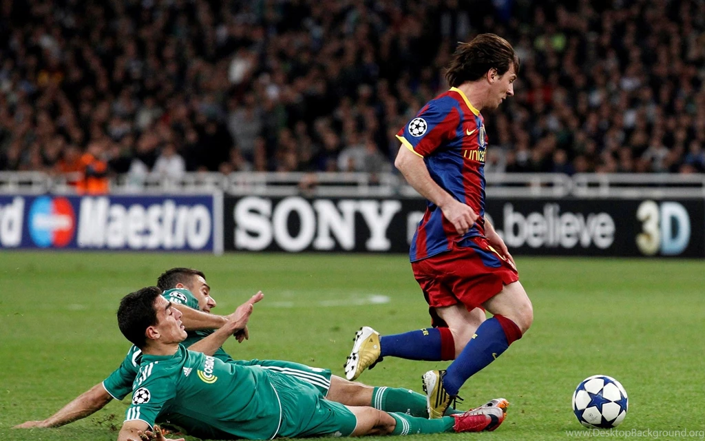 Popular Argentine Footballer Lionel Messi On Ground HD Photo