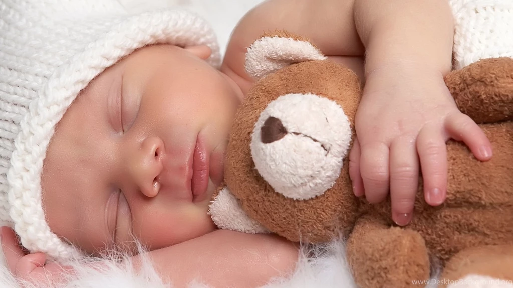 Download Cute Baby Desktop Wallpapers Wallpapers