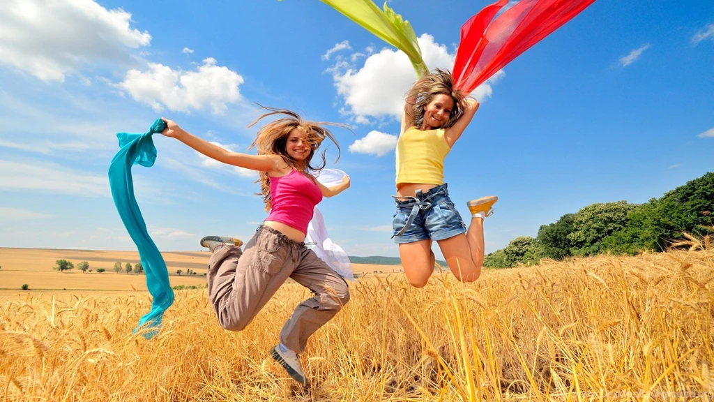 Hd wallpapers desktop with girls enjoy dancing wallpaper dance ...