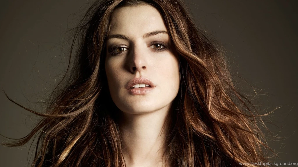 Anne Hathaway Wallpapers HD – HdCoolWallpapers.Com