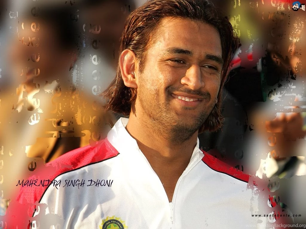 Smiling Ms Dhoni New Wallpapers Desktop Background