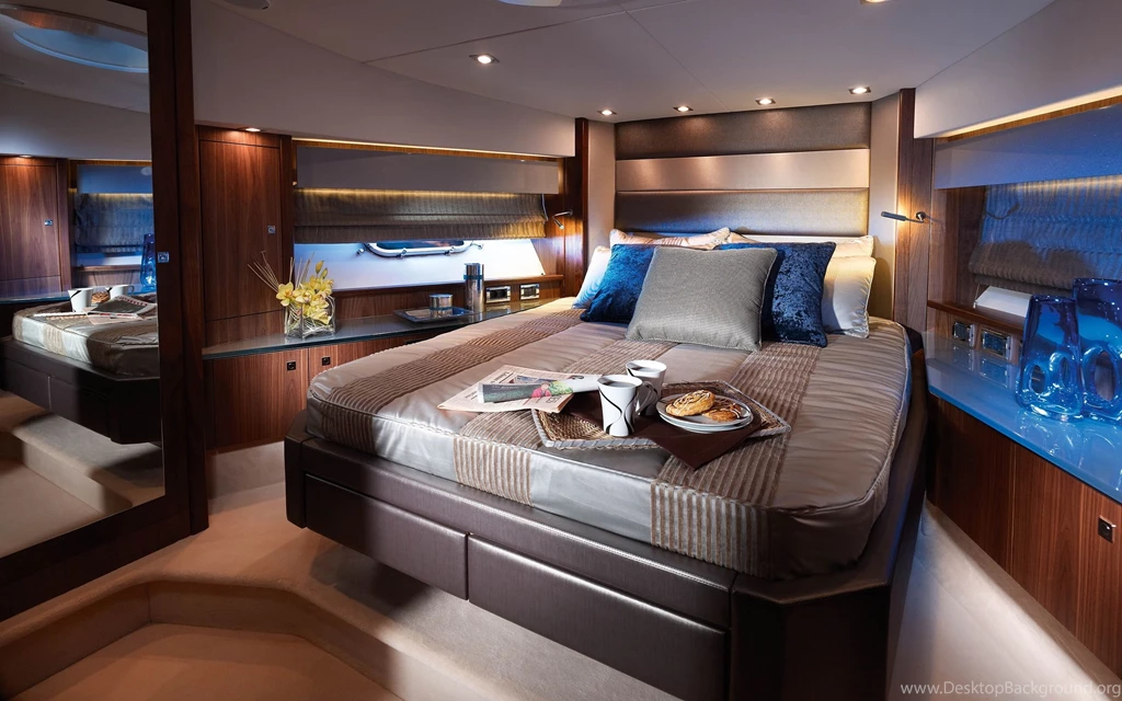 2880x1800 Luxury Yacht Bedroom Wallpapers