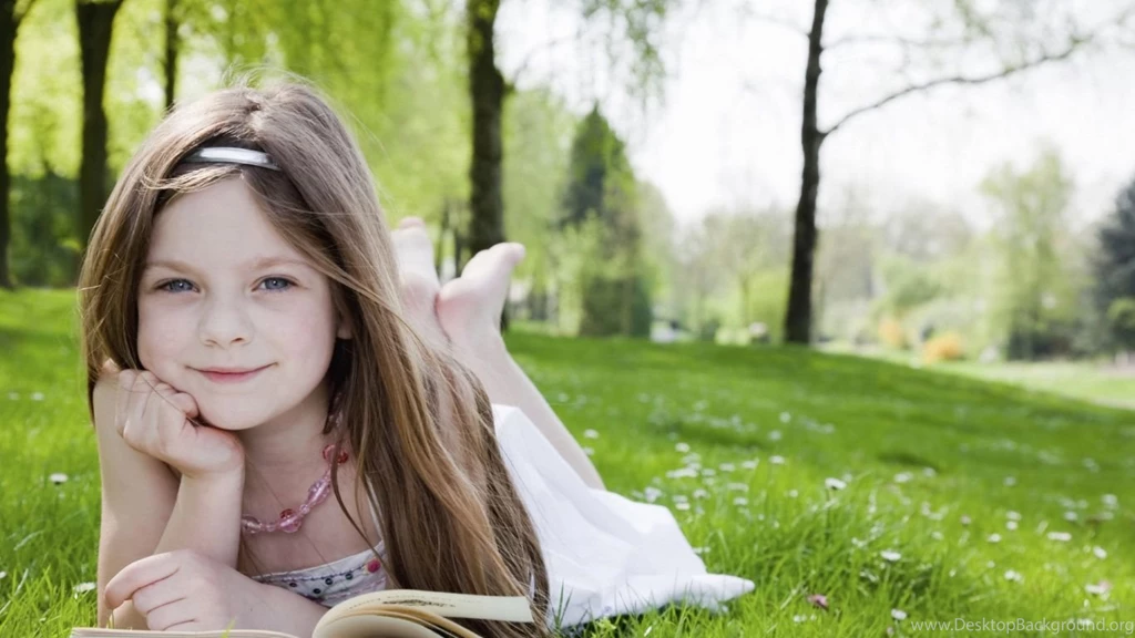 Download Wallpapers 1366x768 Childhood, Books, Beautiful, Nice ...