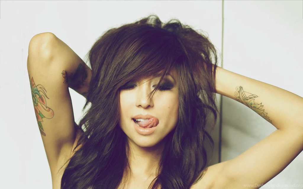 BEst Tattooed Girl Wallpapers