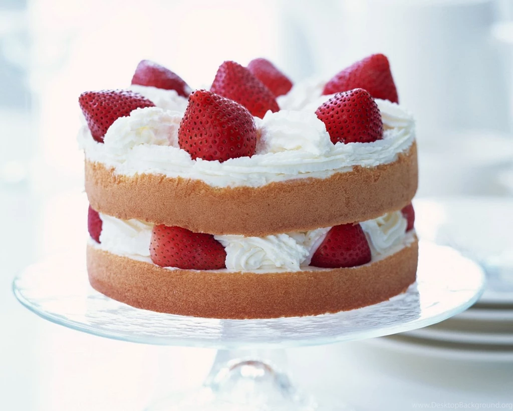 Strawberry Cake Wallpapers