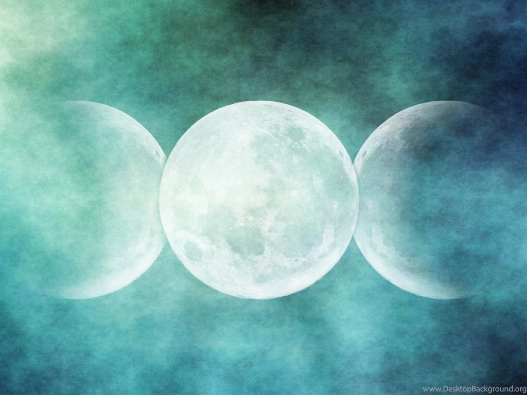 Browsing Wallpapers On DeviantArt
