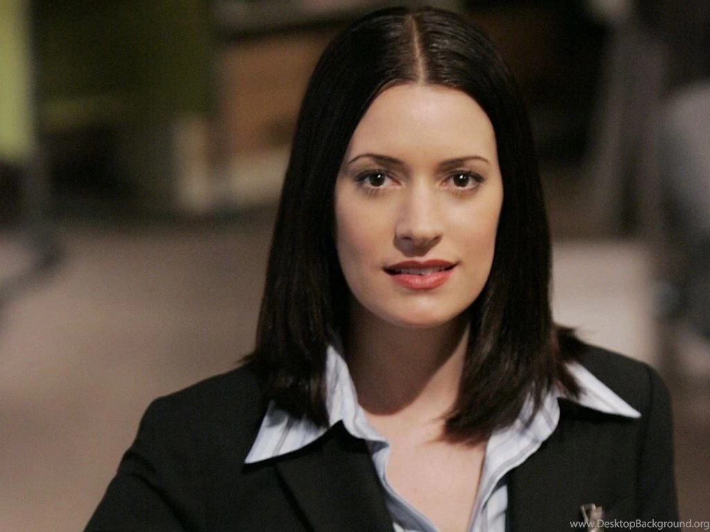 Paget Brewster Paget Brewster Wallpapers (34720075) Fanpop