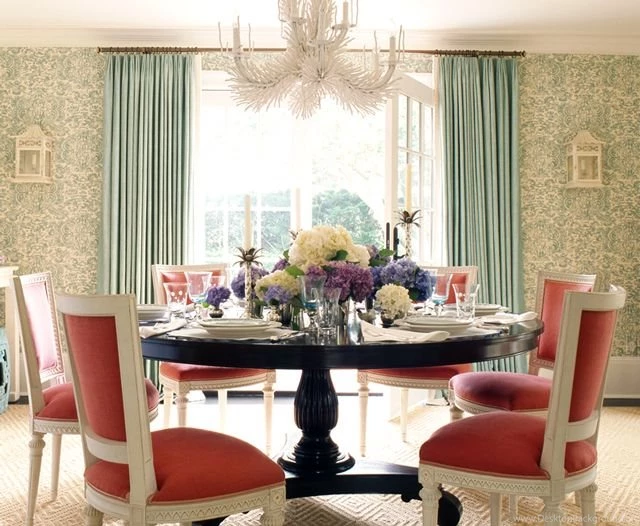 The Peak Of Tres Chic: Needing, Wanting, Loving: Quadrille Wallpapers