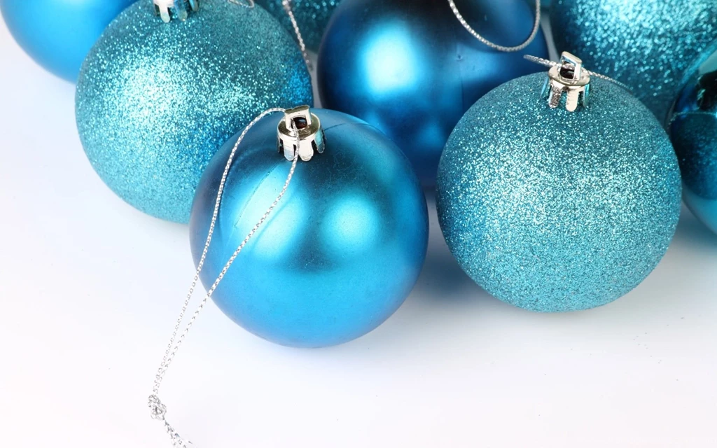 Sky Blue Merry Christmas Ornaments Desktop Wallpapers