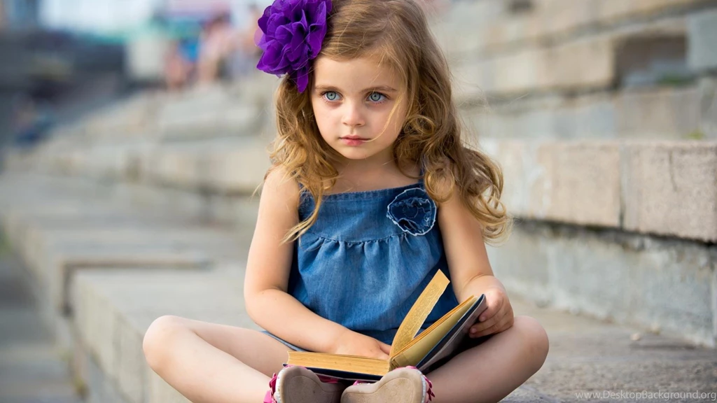 Cute Baby Girl Wallpapers Wallpaperss HD