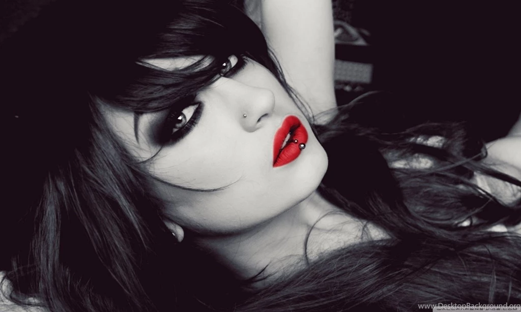 Hot Lips HD Desktop Wallpapers : High Definition : Fullscreen