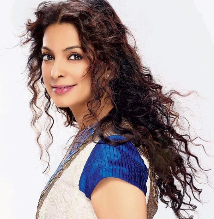 Wallpapers Autumn: Juhi Chawla HD Wallpapers Free Download