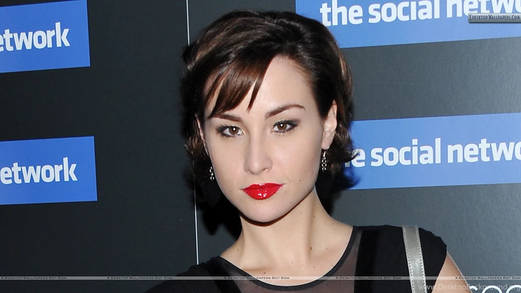 Allison Scagliotti Social Network Photoshoot Wallpapers
