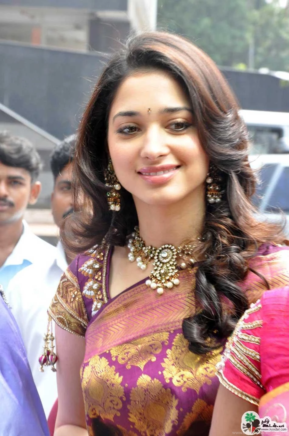 ACTRESS TAMANNA TAMANNA SAREE TAMANNA SAREE TAMANNA WALLPAPERS ...
