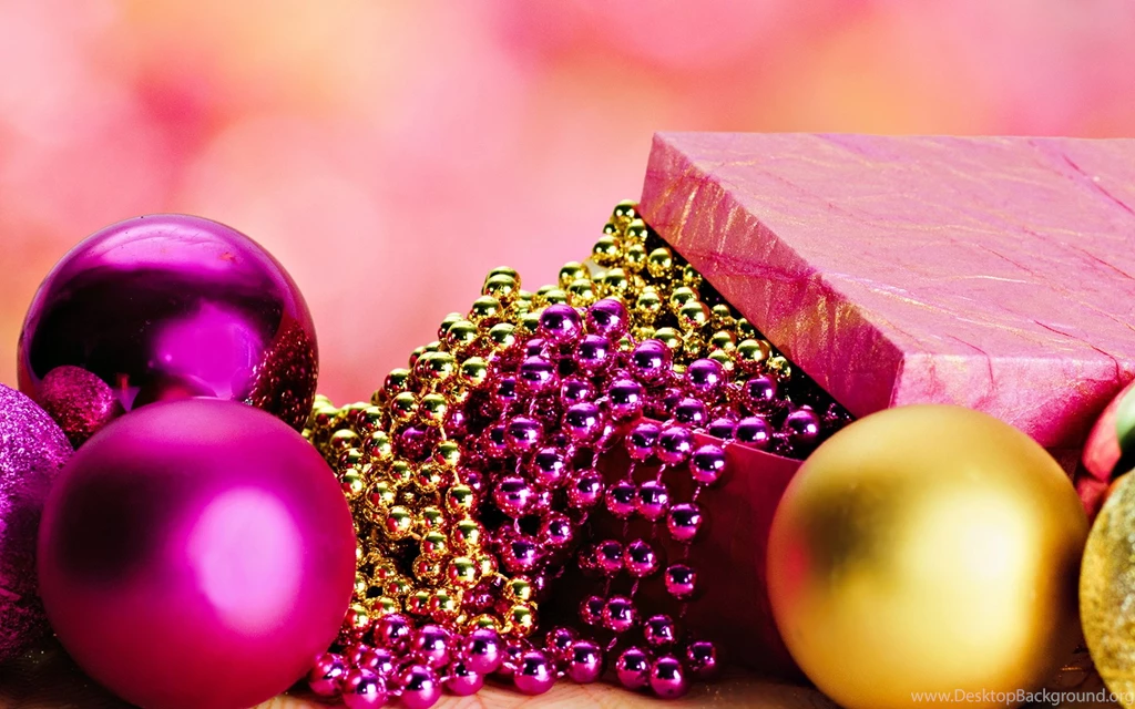 Balls And Beads Wallpapers And Images Wallpapers, Pictures, Photos