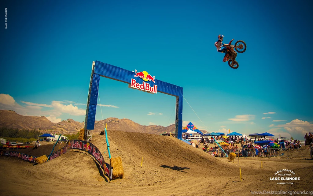 Wallpaper: 2012 Lake Elsinore