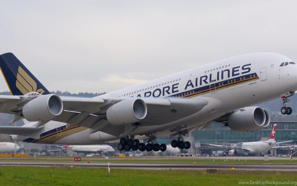 Singapore Airlines & Fly Emirates Airbus A380 800 Wallpapers :: HD ...