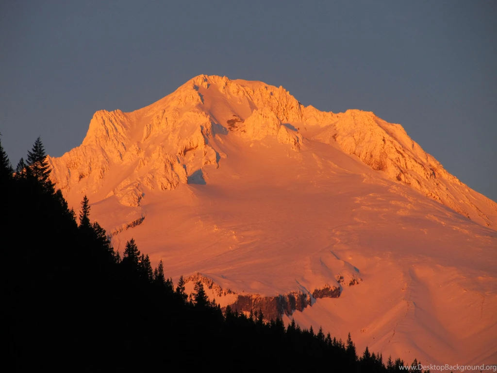 MT HOOD AT SUNSET WALLPAPER (