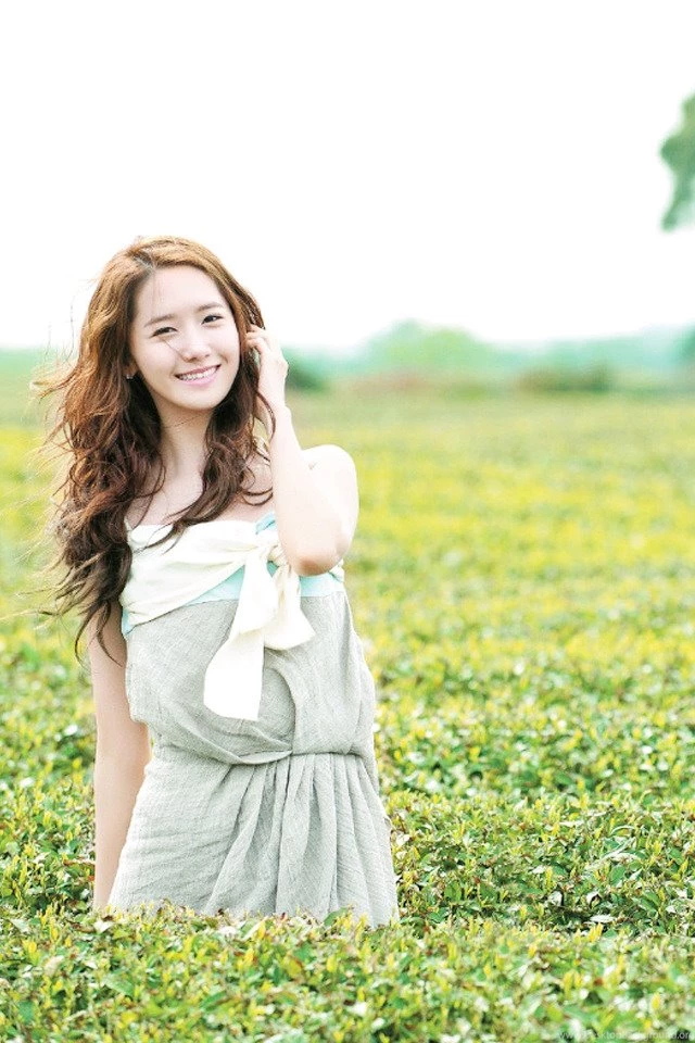 Entertainment Booth: SNSD Yoona Retina HD iPhone IPod Wallpapers