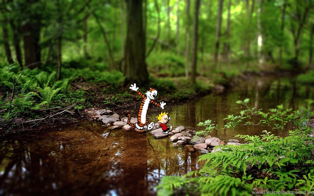 Calvin & Hobbes Explore The Tilt Shift Forrest : Wallpapers