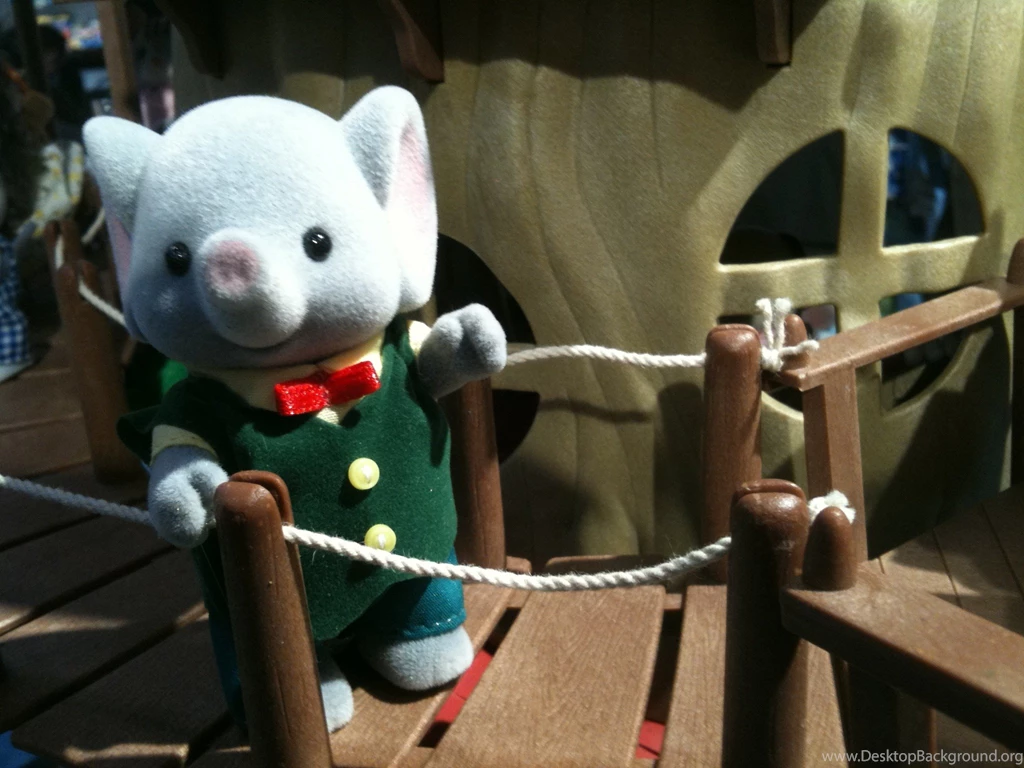 Face Of The Day: Calico Critters « Stephanie Oppenheim On Toys
