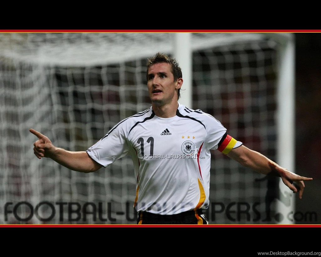 Miroslav Klose Biography And Wallpapers Desktop Background