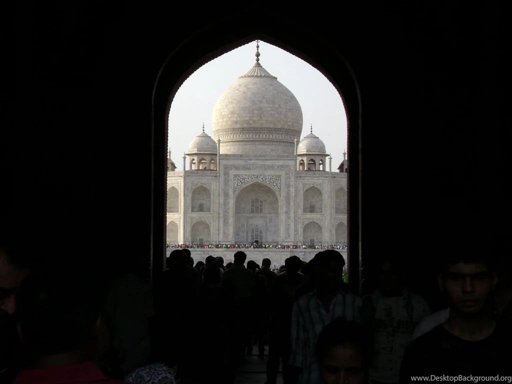 File:The Taj Mahal In White With Black Background.JPG Wikimedia ...