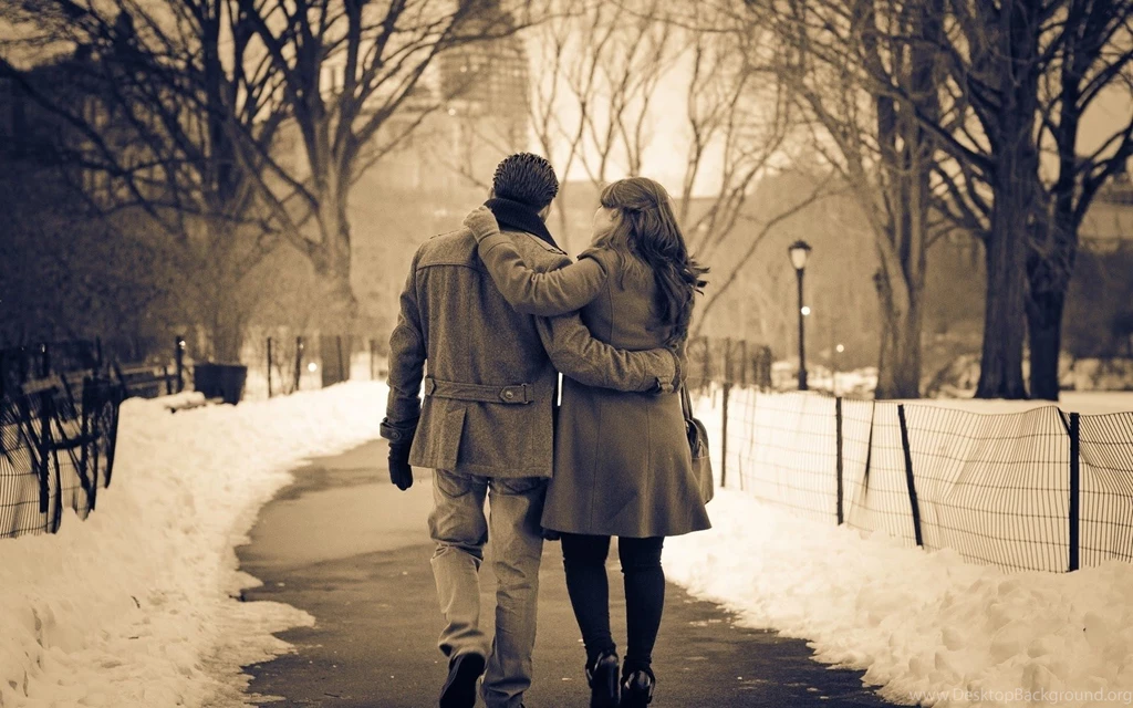 Love Romantic Wallpapers HD Pictures