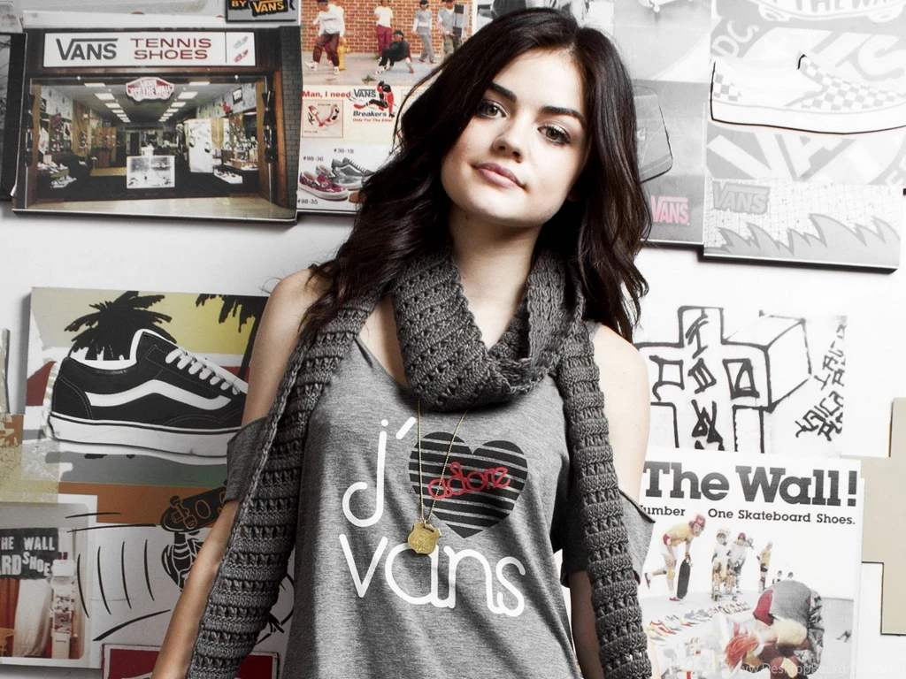 Lovely Wallpapers: Lucy Hale Cute Wallpapers
