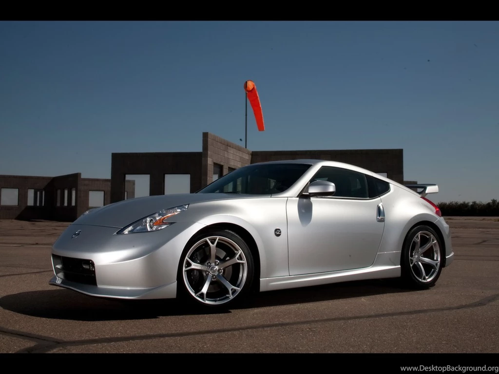 2009 Nissan NISMO 370Z Front And Side 1280x960 Wallpapers